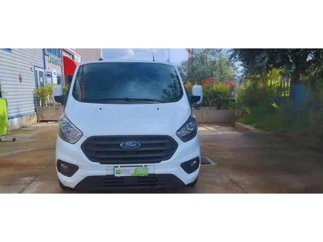 FORD TRANSIT CUSTOM EcoBlue Hybrid 130