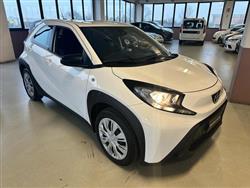 TOYOTA NUOVA AYGO X 1.0 VVT-i 72 CV 5 porte Active S-CVT