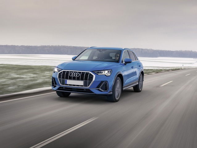 AUDI Q3 45 TFSI e S tronic Identity Sline da ?499,00