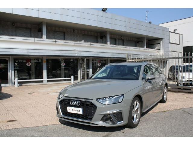 AUDI A4 40 TDI quattro S tronic S line edition