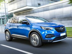 OPEL GRANDLAND X Grandland X 1.5 diesel Ecotec Start&Stop aut. Design Line