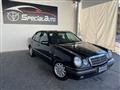 MERCEDES CLASSE E BERLINA Elegance soli 56000km