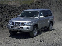 NISSAN PATROL 3.0 TD Di 5 porte Luxury Wagon