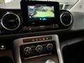 MERCEDES CLASSE T d Sport LED/CER."17/PELLE/PARK+TELEC/OK NEOPATENTA