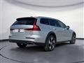 VOLVO V60 CROSS COUNTRY V60 Cross Country B4 (d) AWD Geartronic Business Pro Line