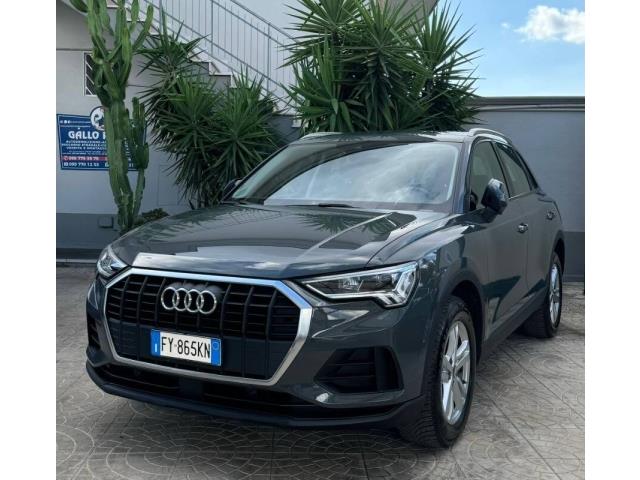 AUDI Q3 35 2.0 tdi Business Advanced s-tronic