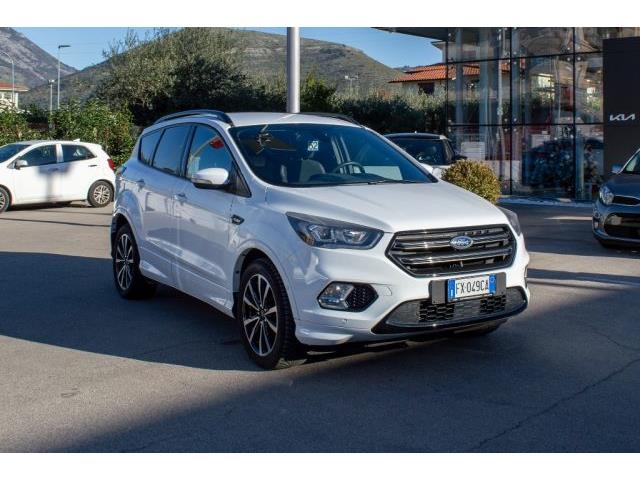 FORD KUGA (2012) 2.0 TDCI 120 CV S&S 2WD Powershift ST-Line