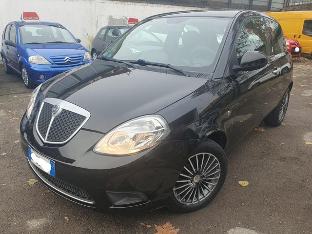 LANCIA YPSILON 1.2 Argento