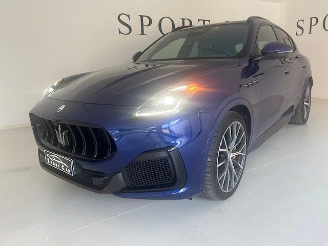 MASERATI GRECALE V6 530 CV Trofeo