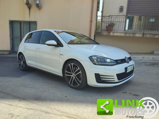 VOLKSWAGEN GOLF Business 2.0 TDI  GTD