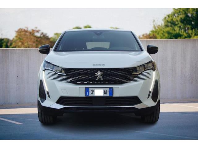 PEUGEOT 3008 BlueHDi 130 S&S EAT8 Allure Pack