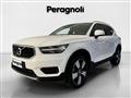 VOLVO XC40 D3 MOMENTUM