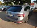 SKODA SUPERB Wagon 2.0 tdi evo Laurin & Klement GC052ZM