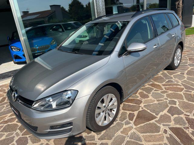 VOLKSWAGEN GOLF VARIANT 1.6 TDI 110CV DSG COMFORTLINE