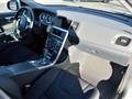 VOLVO V60 (2010) D5 Geartronic Momentum