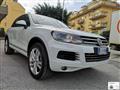 VOLKSWAGEN Touareg 3.0 V6 TDI 245CV DPF tip BMT Ex.