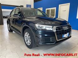 AUDI Q5 40 TDI quattro S tronic Business