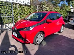 TOYOTA AYGO 1.0 VVT-i 69 CV 5 porte x-clusiv