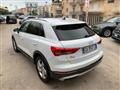 AUDI Q3 35 TDI quattro Business Advanced