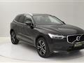 VOLVO XC60 2.0 b4 Momentum Pro awd auto