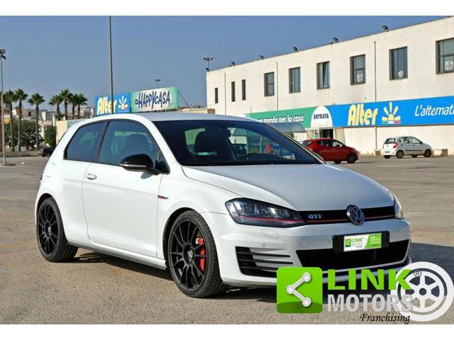 VOLKSWAGEN GOLF Performance 2.0 TSI 230 cv