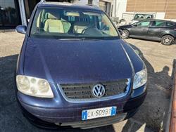 VOLKSWAGEN TOURAN 2.0 16V TDI DSG Highline