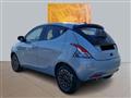 LANCIA YPSILON 1.0 MY24 Hybrid Platino