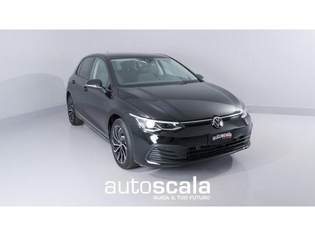 VOLKSWAGEN GOLF 1.0 eTSI EVO DSG Life (rottamazione euro 4)