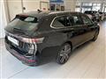 VOLKSWAGEN PASSAT 2.0 TDI 150 CV SCR DSG R-Line