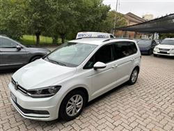 VOLKSWAGEN TOURAN 2.0 TDI 150 CV SCR DSG Executive 7 POSTI