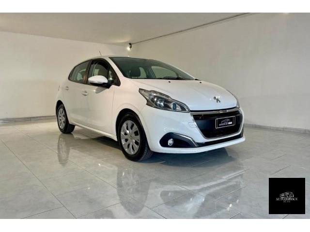 PEUGEOT 208 BlueHDi 100 S&S 5p. Allure