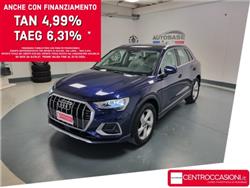 AUDI Q3 35 TFSI Business Advanced