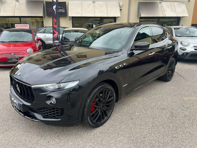 MASERATI Levante Gransport 3.0 V6 250cv autom.