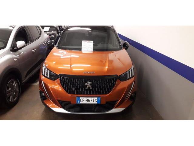 PEUGEOT 2008 BlueHDi 110 S&S GT