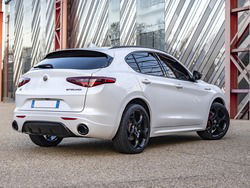 ALFA ROMEO STELVIO 2.0 Turbo 280cv AT8 Q4 Veloce Tì GARANZIA EUROPEA