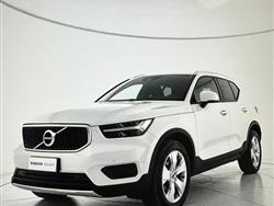 VOLVO XC40 T2 Geartronic Momentum