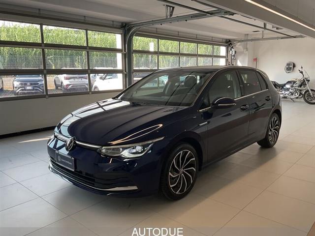 VOLKSWAGEN GOLF 8 2.0 TDI STYLE 150CV DSG