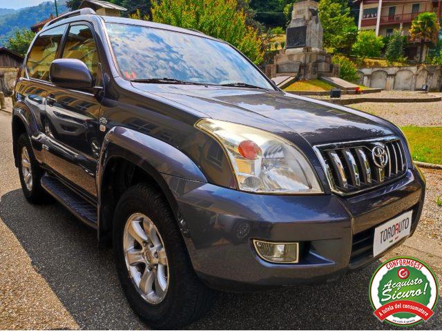 TOYOTA LAND CRUISER 3.0 D-4D 16V cat 3 porte Sol