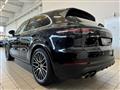 PORSCHE CAYENNE 3.0 V6 E-Hybrid*/*SERVICE PORSCHE*/*