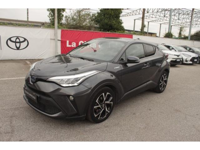 TOYOTA C-HR 1.8 Hybrid E-CVT Trend