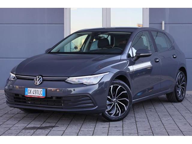 VOLKSWAGEN GOLF 1.0 eTSI EVO DSG Life