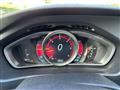 VOLVO V40 D3 Geartronic Momentum