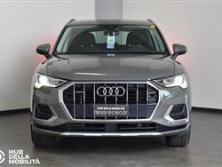 AUDI Q3 40 TDI quattro S tronic Business Advanced