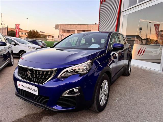 PEUGEOT 3008 BlueHDi 130 EAT8 S&S Business