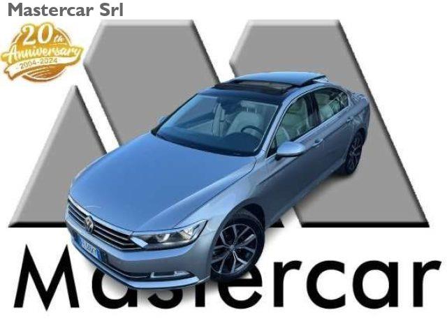 VOLKSWAGEN PASSAT 2.0 TDI 150cv EXECUTIVE DSG FULL OPT - FE346KY