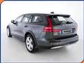 VOLVO V60 CROSS COUNTRY V60 Cross Country B4 (d) AWD automatico Core