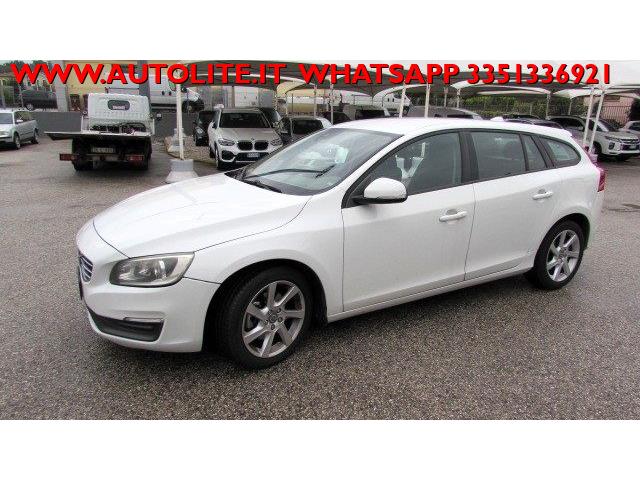 VOLVO V60 (2010) D3 Geartronic Kinetic