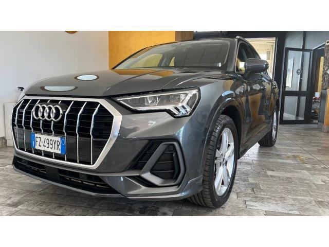 AUDI Q3 40 TDI quattro S tronic S line edition - COCKPIT