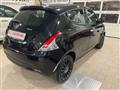 LANCIA YPSILON 1.0 70cv 5 porte Hybrid Silver