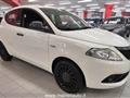 LANCIA YPSILON 1.0 FireFly 5 porte S&S Hybrid Ecochic Silver